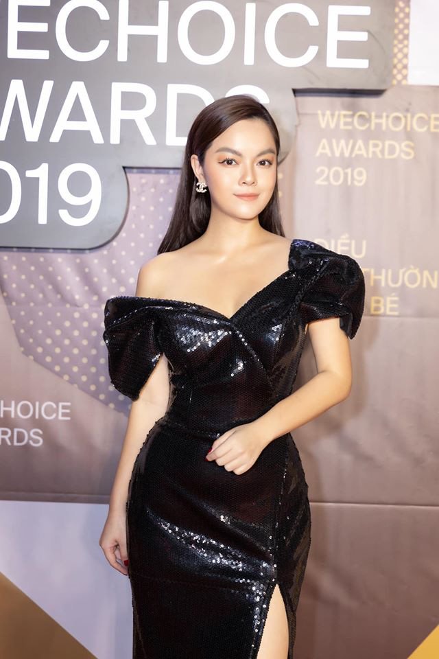 3 chị đại tuổi Tý của Vbiz: Ngoài điểm chung là độc thân, chưa chồng thì sắc vóc và gu thời trang tuổi 35 luôn khiến chị em chạy theo không kịp-4