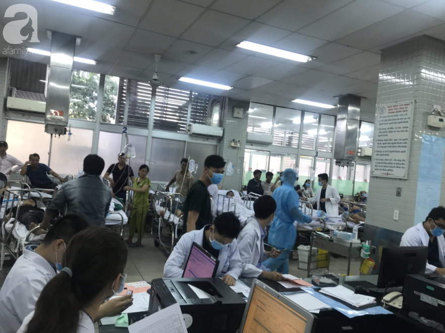 Thêm hai bệnh nhân nghi nhiễm virus corona nhập viện tại TP.HCM, bác sĩ hồi hộp chờ kết quả xét nghiệm-2