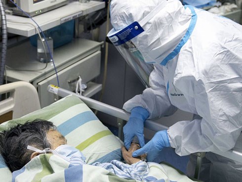 Trung Quốc thông báo đã có sẵn thuốc điều trị virus corona, tuy nhiên các chuyên gia vẫn còn lo ngại vì một lý do này