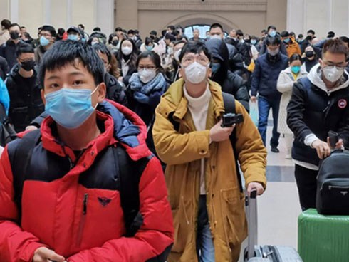 Trở về từ Vũ Hán, người đàn ông không khai báo tình trạng sức khỏe mà thoải mái đi bar 