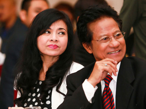 Chồng Thanh Tuyền cầm súng đi tìm Chế Linh và một sự thật hoàn toàn khác-6