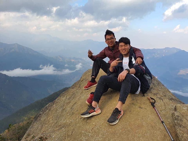 Xuân Trường cùng Thành Chung đi thăm thầy dịp Tết-5