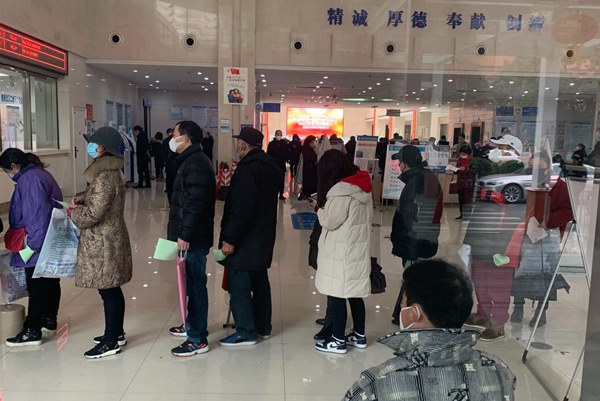 Nhìn lại trận chiến của người Trung Quốc với virus corona suốt 1 tuần qua cho thấy sức tàn phá kinh hoàng của viêm phổi Vũ Hán-11