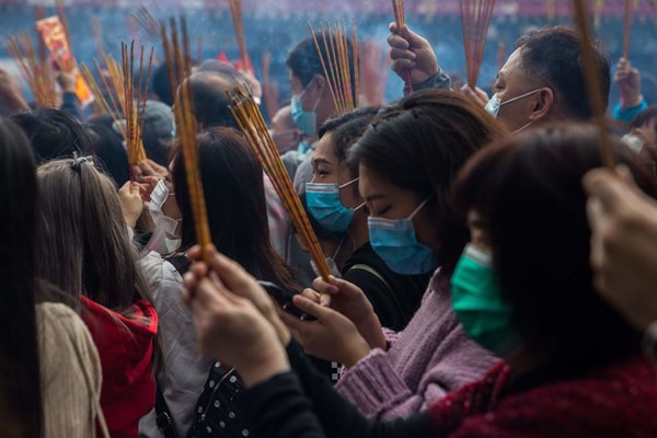 Nhìn lại trận chiến của người Trung Quốc với virus corona suốt 1 tuần qua cho thấy sức tàn phá kinh hoàng của viêm phổi Vũ Hán-13