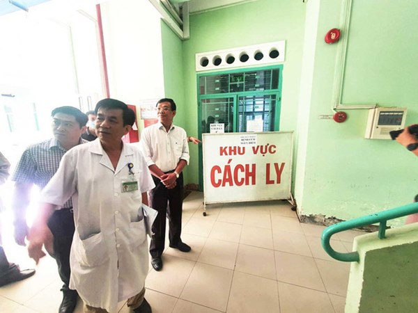 Khánh Hòa: Ngừng đón khách Trung Quốc vì virus corona Vũ Hán-2