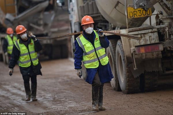 Bên trong bệnh viện 1.000 giường bệnh chỉ sau 4 ngày thi công-5