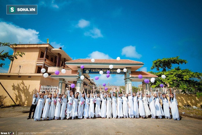 Cô gái khoe ảnh các bạn cấp 3 bỏ tất cả về họp lớp ngày Tết khiến dân tình không ngừng ghen tị-1