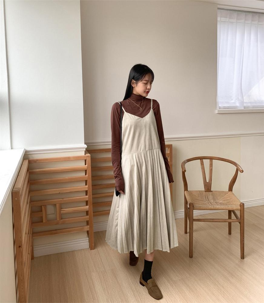 Combo váy áo được gái xinh xứ Hàn diện nhiệt tình nhất đợt này: Hack tuổi siêu ổn và thừa điểm thanh lịch để diện đến công sở-5