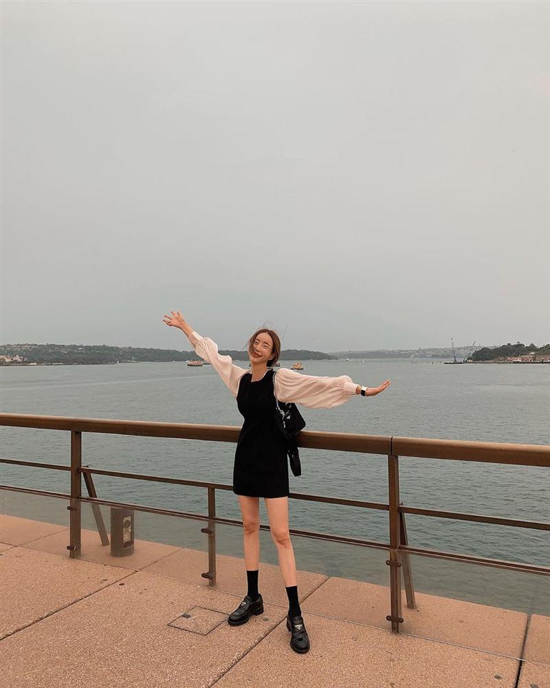 Combo váy áo được gái xinh xứ Hàn diện nhiệt tình nhất đợt này: Hack tuổi siêu ổn và thừa điểm thanh lịch để diện đến công sở-12