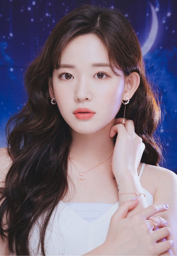 Phụ nữ sinh vào tháng âm lịch này, vừa thông minh vừa xinh đẹp, càng lớn tuổi càng giàu có, hậu vận thăng hoa rực rỡ không kém bất cứ ai-3