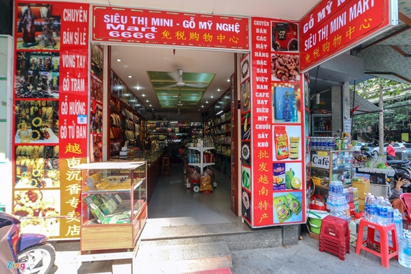Đường vắng, quán đóng cửa khi ngưng đón khách Trung Quốc ở Nha Trang-8