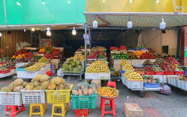 Đường vắng, quán đóng cửa khi ngưng đón khách Trung Quốc ở Nha Trang-10