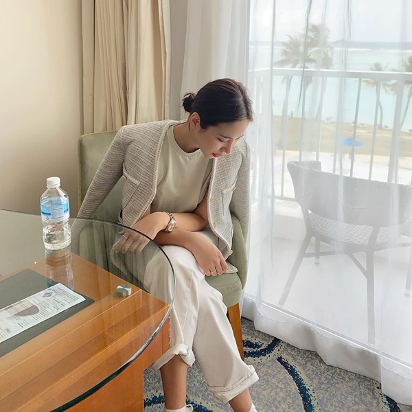 Ngày đầu đi làm sau Tết, nàng công sở cần tránh mặc 4 kiểu trang phục sau kẻo dính lời nguyền mặc xấu thiếu duyên cả năm-11