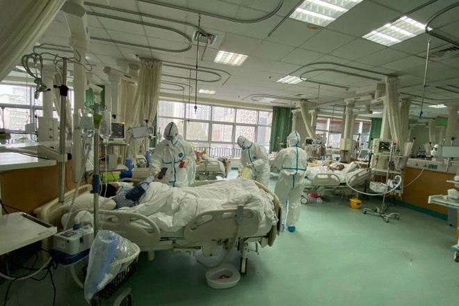 Người dân Vũ Hán mua sắm, sinh hoạt thế nào khi bị phong tỏa?-8