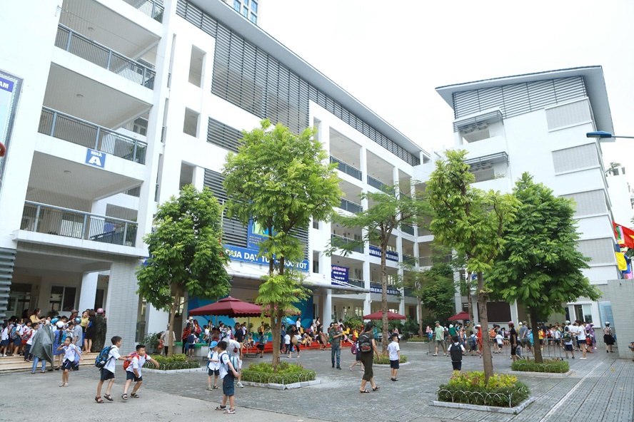 Mùng 6 Tết học sinh trở lại trường sau kỳ nghỉ, Bộ Giáo dục và Đào tạo ra công điện khẩn vì diễn biến phức tạp của dịch bệnh Corona-1