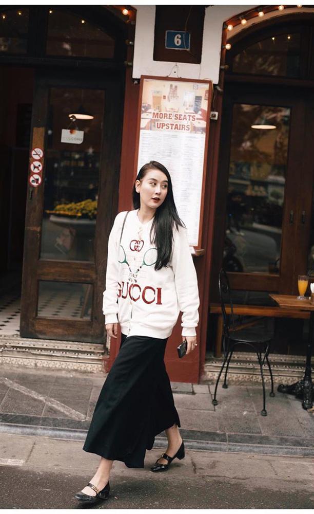 12 ý tưởng diện chân váy dài cực xinh và sang từ sao Việt bạn có thể diện quanh năm được-3