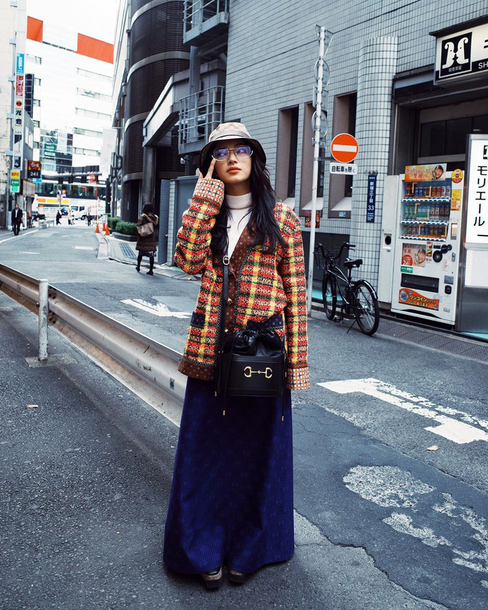 12 ý tưởng diện chân váy dài cực xinh và sang từ sao Việt bạn có thể diện quanh năm được-7