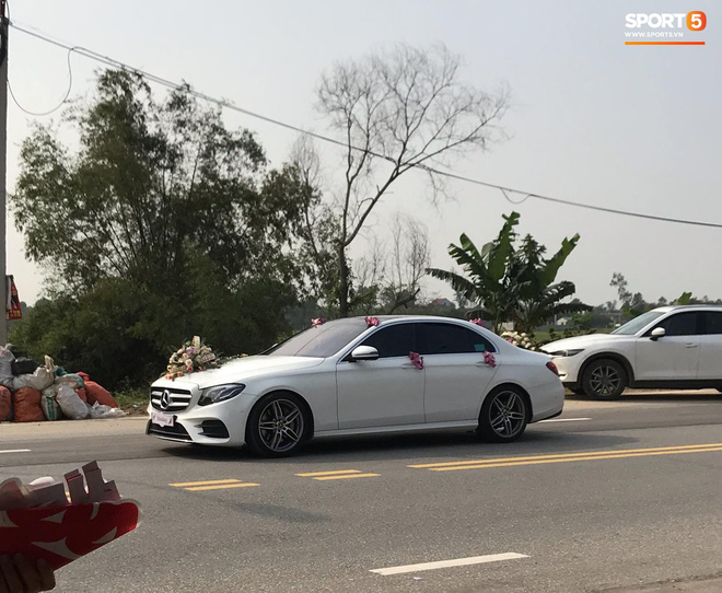 Văn Đức trao nhẫn cưới cho Nhật Linh, khép lại đám cưới nhanh như chớp-24