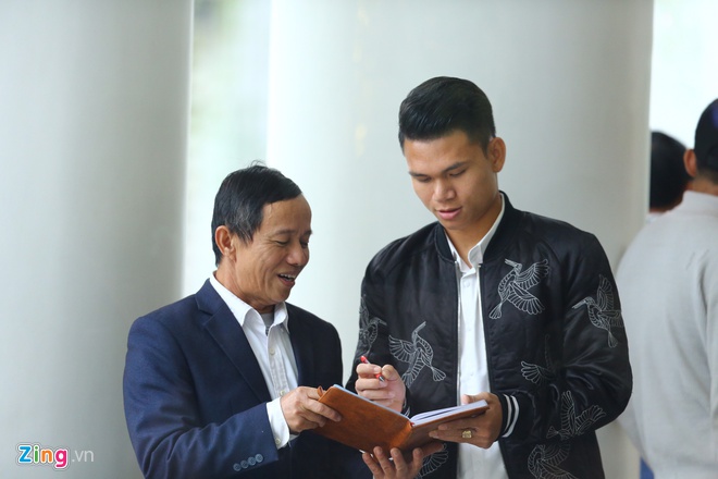 Văn Quyến dự đám cưới Phan Văn Đức-2