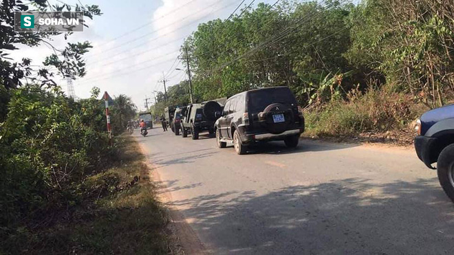 500 cảnh sát trang bị vũ khí đang truy bắt kẻ bắn chết 5 người ở Sài Gòn: Dùng flycam để áp sát vòng vây-3