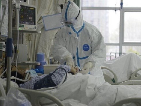 Xem xét cho học sinh nghỉ học, tạm dừng thổi nồng độ cồn để tránh lây lan virus corona