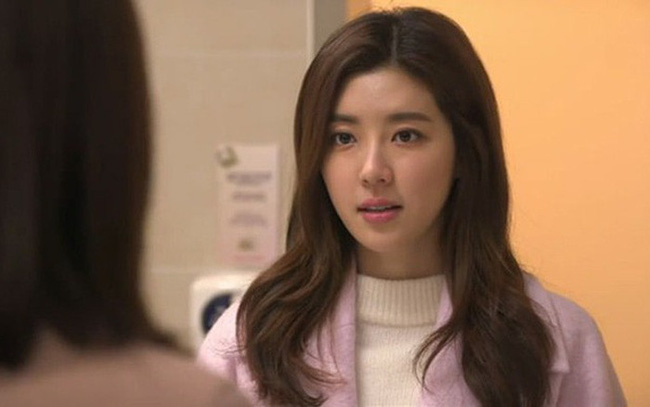 Ngày đi làm đầu năm đã nhận được tin nhắn dựng tóc gáy chồng chị ngất ở nhà em”, vợ tá hỏa đến ngay địa chỉ nhận được và cái kết-1