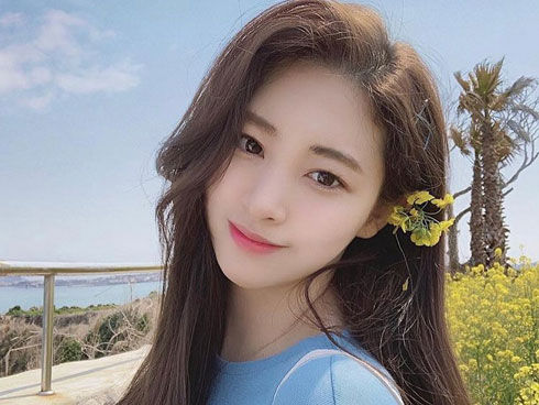 Chỉ tốn 10 ngàn mua lá chè xanh dùng, da ngày một sáng mịn, thâm mụn cũng bay sạch-7