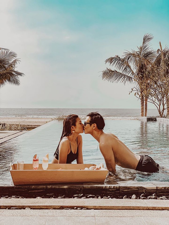 Loạt ảnh tình bể tình của Chúng Huyền Thanh và chồng hơn 7 tuổi-10