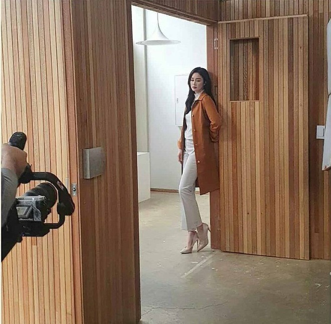 Kim Tae Hee đẹp như nữ thần ở tuổi 39-11