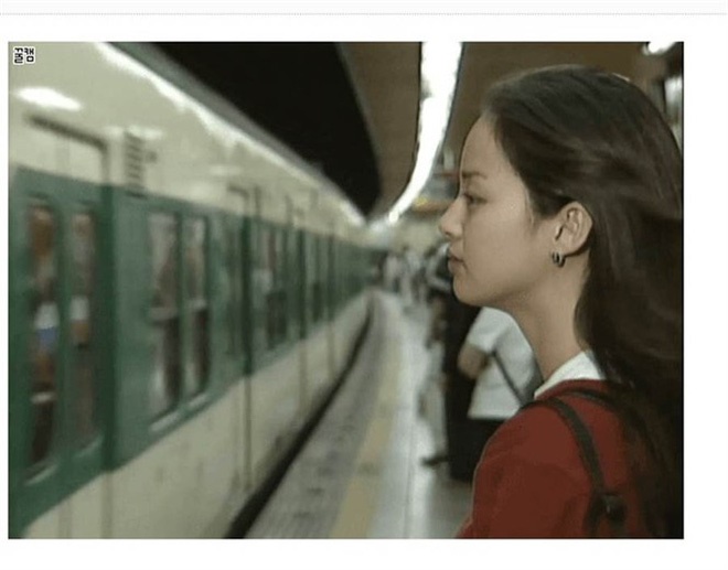 Kim Tae Hee đẹp như nữ thần ở tuổi 39-20
