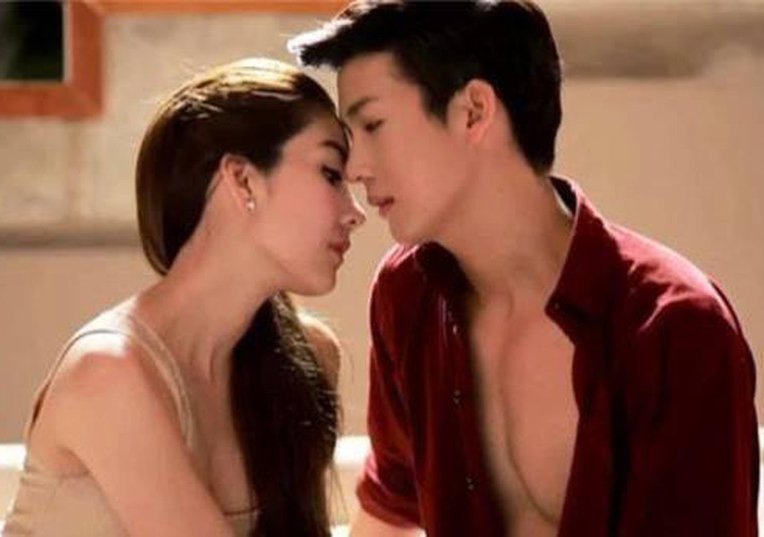 Trả thù chồng bội bạc bằng tình một đêm, tôi bối rối trước cảnh tượng khi tỉnh dậy-2