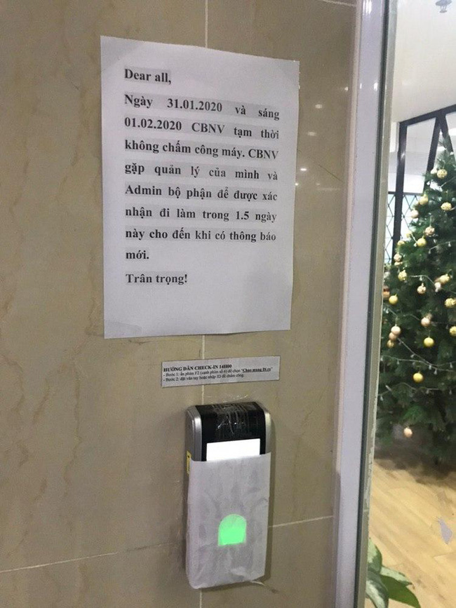 Các công ty tích cực ứng phó dịch corona: Cấm check-in nếu không đeo khẩu trang, yêu cầu nhân viên làm khảo sát tình trạng sức khoẻ-4