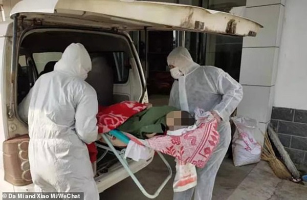Bố và em trai phải cách ly do nhiễm virus corona, cậu bé tật nguyền chết thương tâm vì bị bỏ ở nhà một mình không ai chăm sóc-1