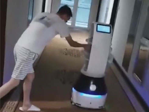 65 triệu lượt xem livestream xây bệnh viện dã chiến chống virus corona-3