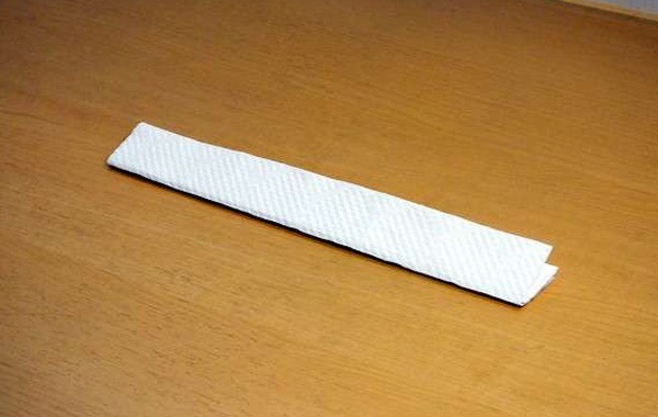 Đừng bấn loạn nếu chưa mua được khẩu trang, đây là cách tự chế khẩu trang cấp tốc từ giấy ăn, ai cũng làm được!-6