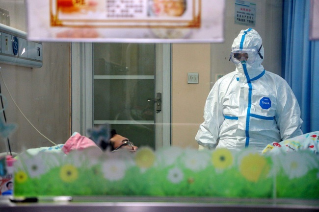 Virus corona tại Vũ Hán: 20 bệnh nhân nhiễm virus đã được phép xuất viện cùng lúc, hơn 1.300 trường hợp nhiễm bệnh bệnh mới, 259 người đã chết-3