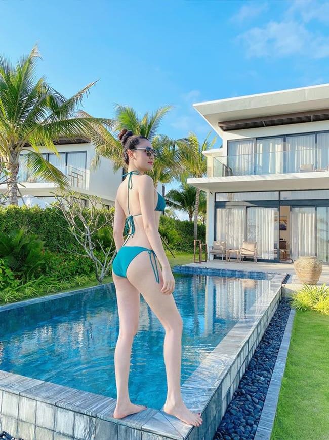 Đồng loạt diện áo tắm khoe body nở hậu, Chi Pu soán ngôi nữ hoàng bikini mới?-9