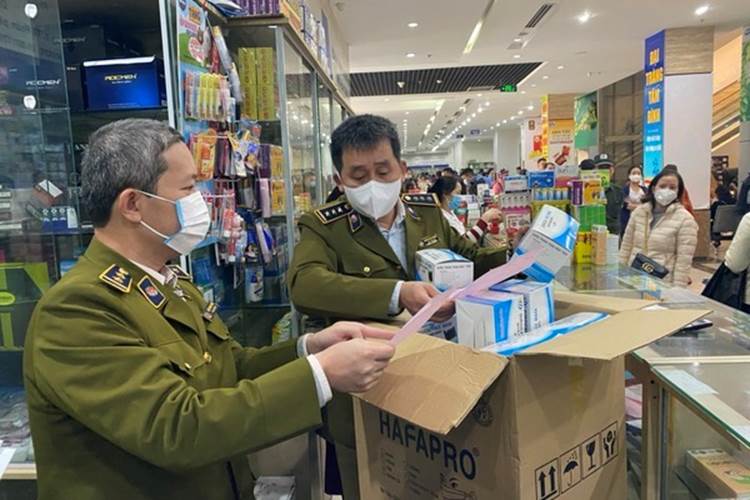 Trung Quốc cháy hàng, xin nhập khẩu trang từ Việt Nam-1