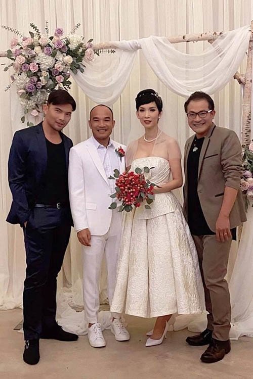 Việt Hương, Hồng Đào và dàn nghệ sĩ dự đám cưới Xuân Lan ở Mỹ-1