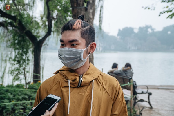 Người Hà Nội giữa thời điểm phức tạp của đại dịch virus Corona: Đi siêu thị, uống cafe hay dạo phố đều không thể thiếu khẩu trang-20
