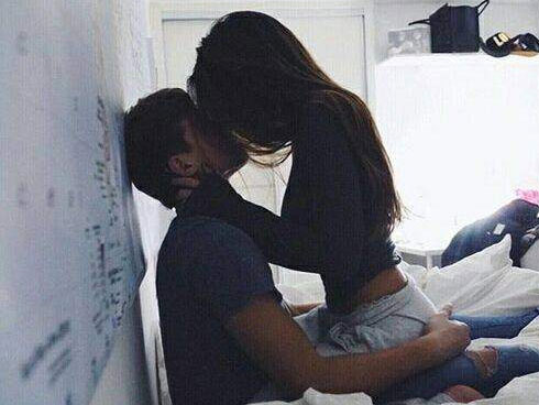 Vừa tuyên bố ai sinh được con người ấy mới quan trọng trước vợ và người tình, chồng được phen hú vía vì sự xuất hiện của vị khách lạ mặt-3