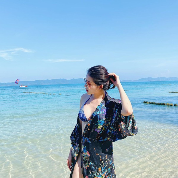 Mỹ nhân Việt thi nhau khoe dáng với bikini: Dăm ba cái Tết không thể làm body các cô bớt đẹp-6