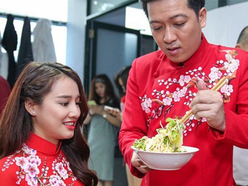 Trường Giang: Vợ giữ tiền, tôi đi làm có một trợ lý do vợ tôi thuê về, ăn uống gì cô đó trả tiền