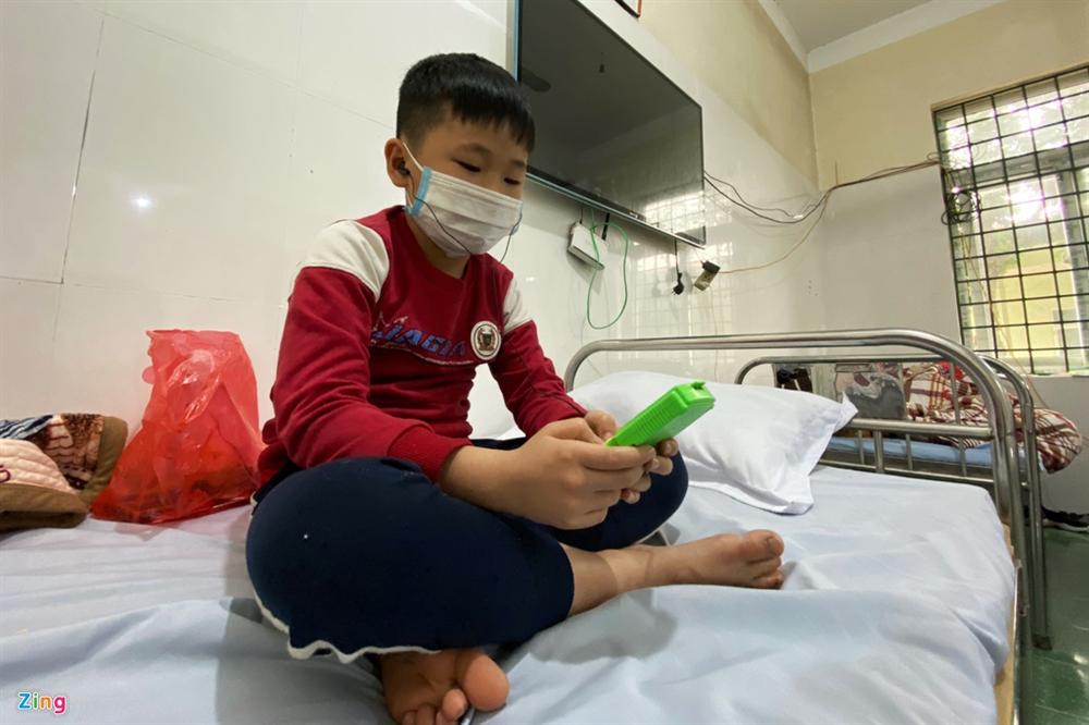 Bên trong khu cách ly bệnh nhân nghi nhiễm virus corona-5