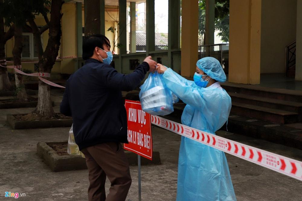 Bên trong khu cách ly bệnh nhân nghi nhiễm virus corona-8