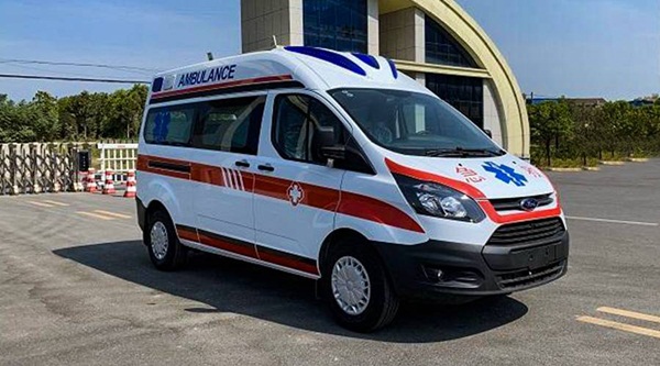 Cấp tập sản xuất xe cứu thương đặc biệt chống virus corona-1