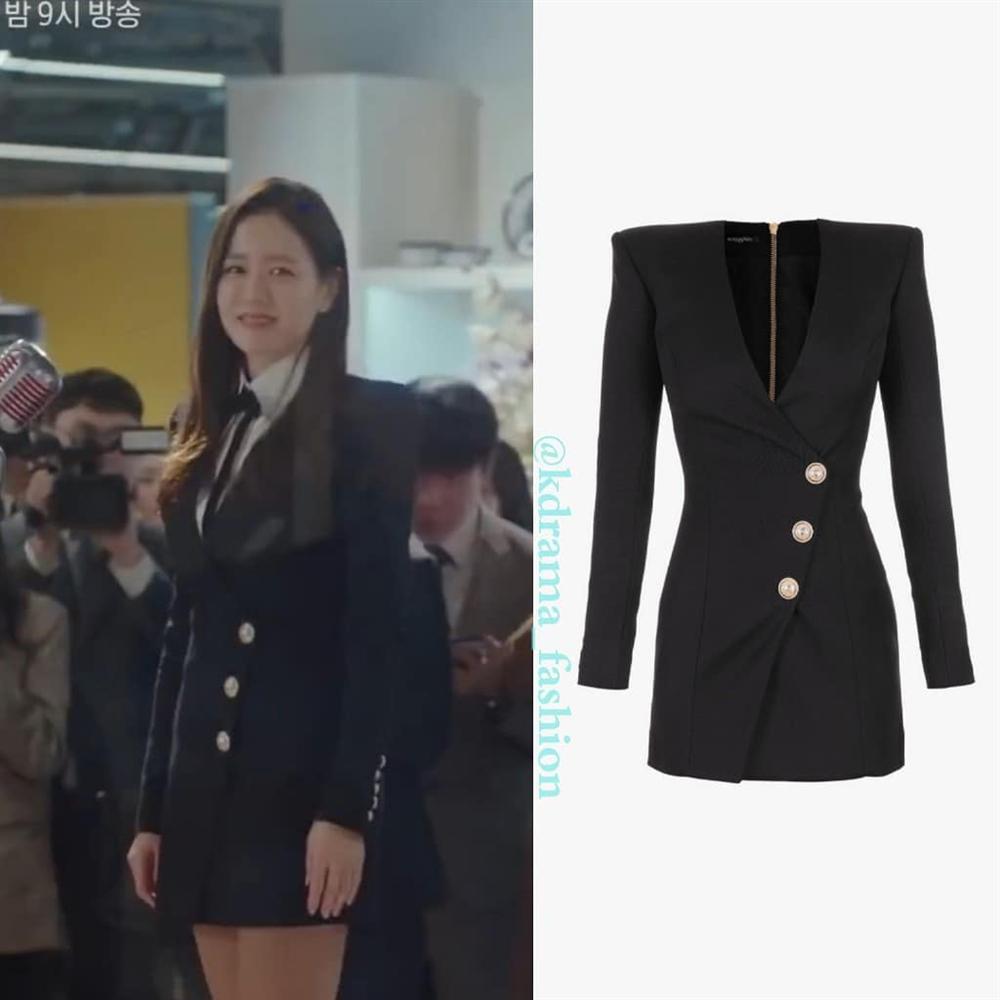 Trong phim là chị đại hàng hiệu”, ngoài đời Son Ye Jin cũng chịu chi không kém khi diện set đồ gần 80 triệu đồng-4