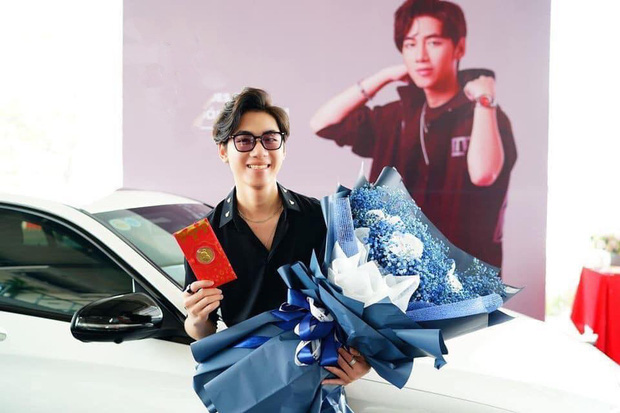 Không chỉ chính thức tậu xe sang vào đầu năm mới, K-ICM còn lộ luôn tuổi thật sau thời gian dài úp mở?-2