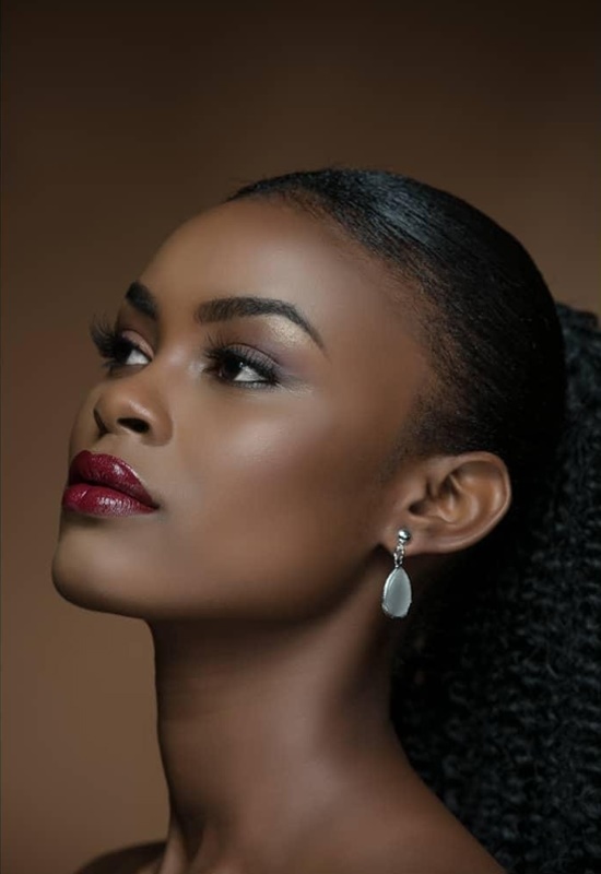 Nhan sắc gây tranh cãi của mỹ nhân da màu đẹp nhất 2019-2