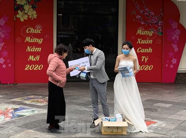 Đi chợ Thủ đô thời virus corona-14